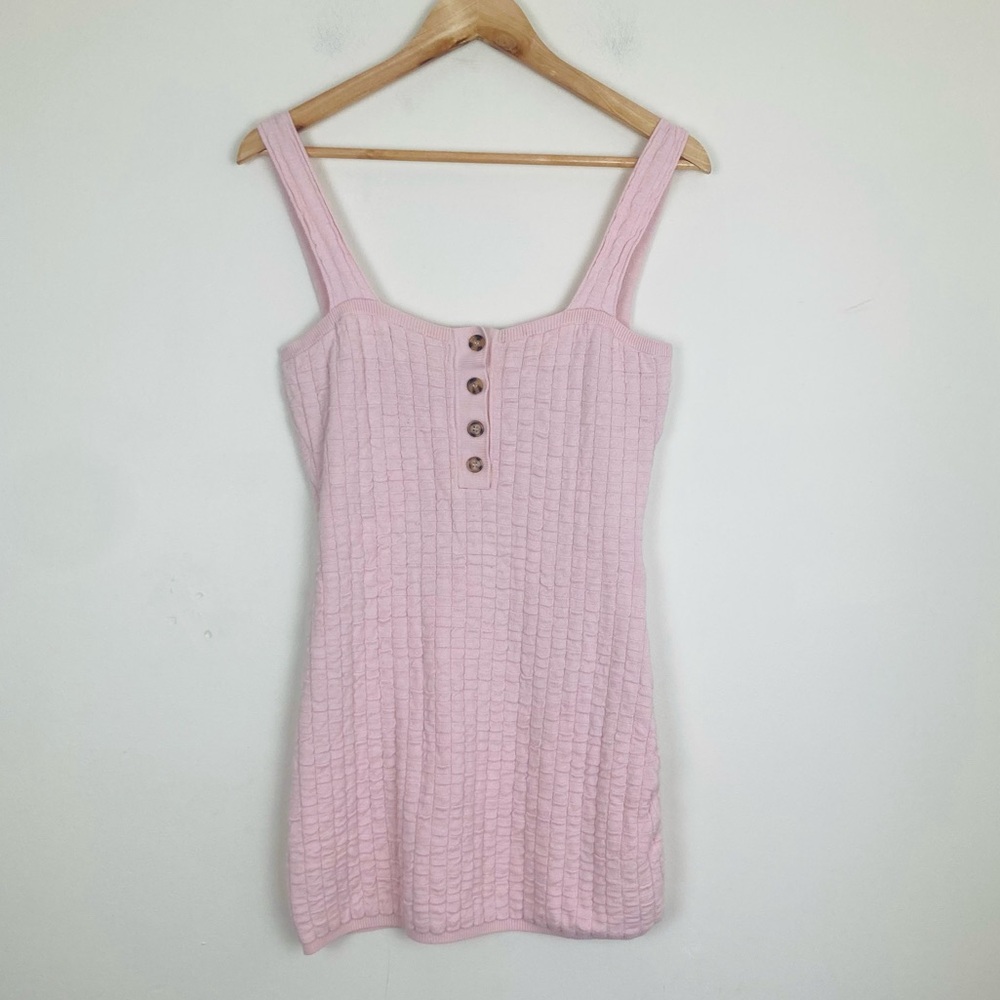 Free People Beach short and sweet textured knit pale ballet pink mini dress. L - Picture 5 of 7